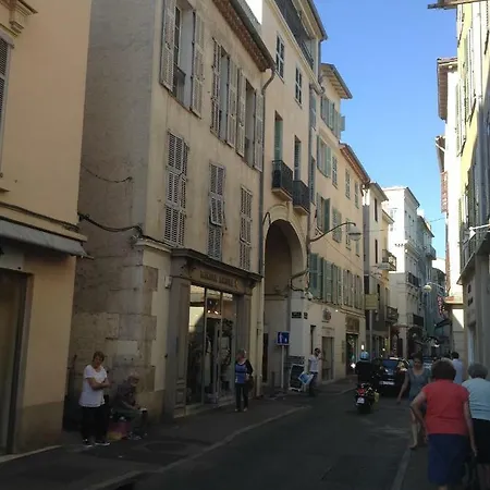 Apartman Vieille 1 - Luca's Apartment, 1 Bedroom, Max 2 Adults And 2 Kids *