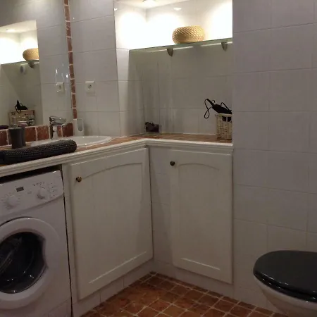 Apartman Vieille 1 - Luca's Apartment, 1 Bedroom, Max 2 Adults And 2 Kids